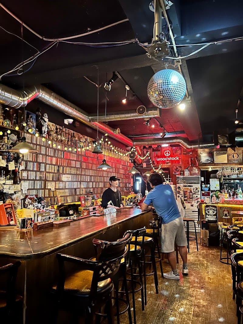 Woodstock Hongdae